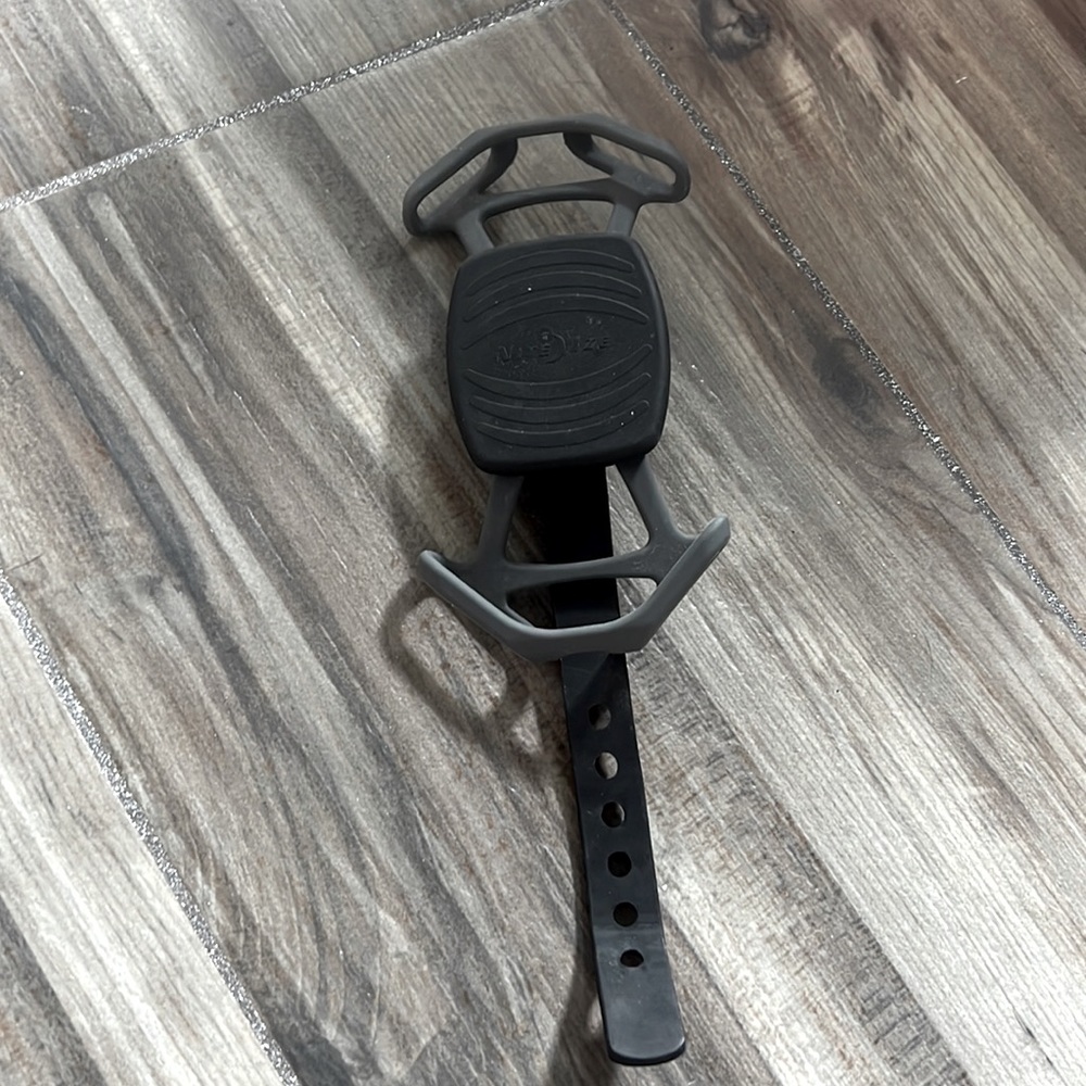 Rotating Bike Phone handlebar or frame Mount (SmartPhone, GPS or Computer)